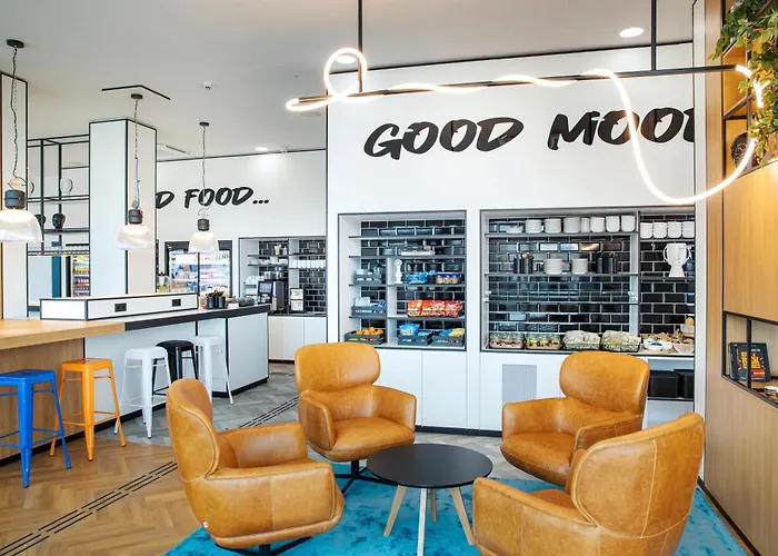 LOGINN Hotel Köln Airport